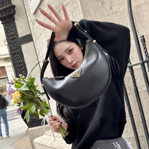 Prada プラダ アルケ スエード ショルダー バッグ 1BC194_2C4S_F0324_V_OOO